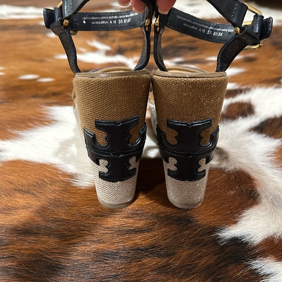 Tory Burch Wedge heel sandal - Picture 3 of 4